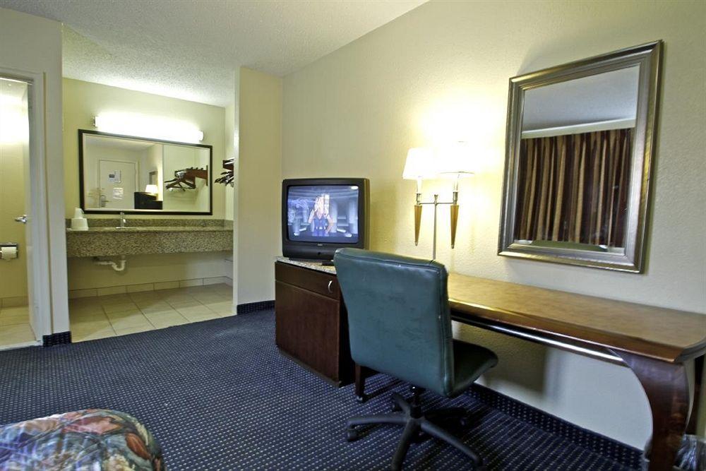 Motel 6-Washington, Dc - Convention Center Zewnętrze zdjęcie